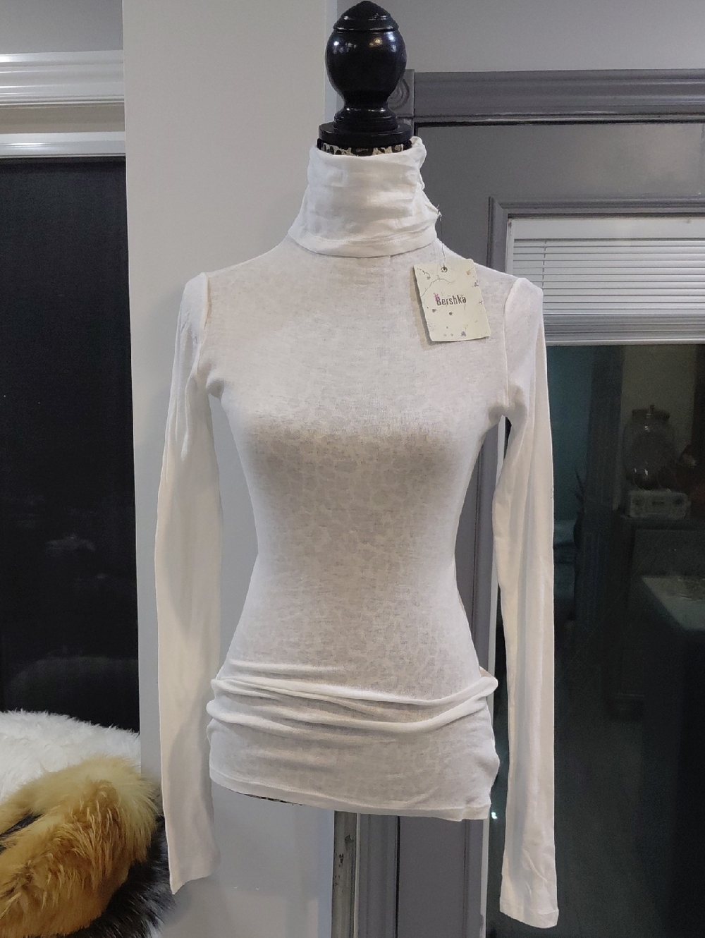 Bundle Of Two Bershka Slim Fit White Long Sleeve Turtleneck Top